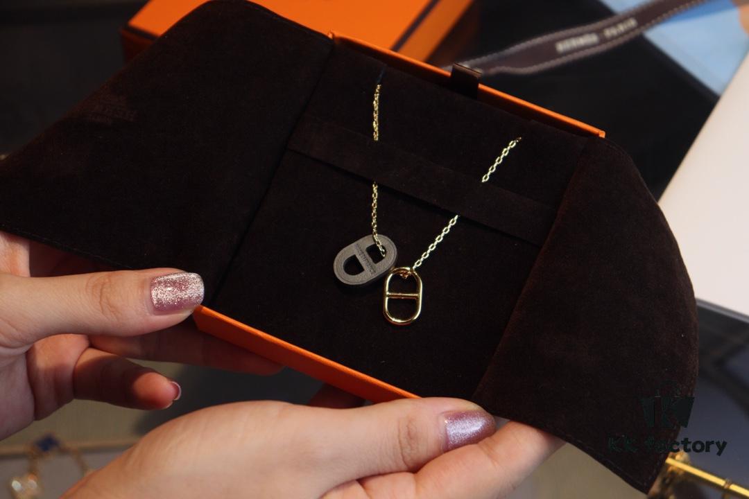 692fc9a499f2d84055c89174 Affordable Hermès-style Pig Nose Necklace by O'mai|lon