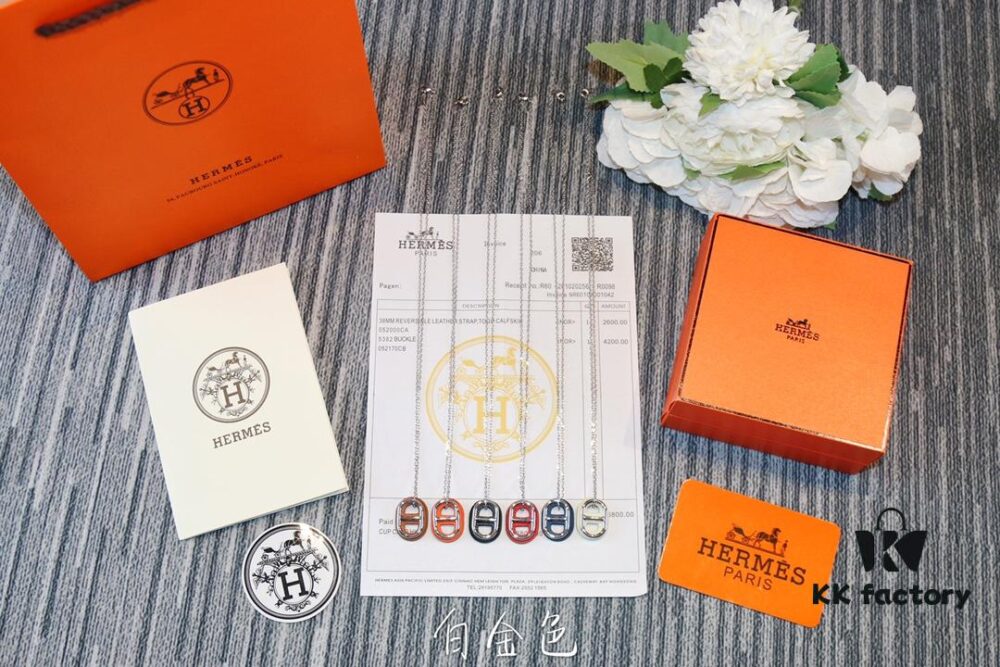 Hermès-Inspired Necklace, SEIKO Version, Fashionable Designer Brand, Genuine Leather Craftsmanship, Gold-Tone Material