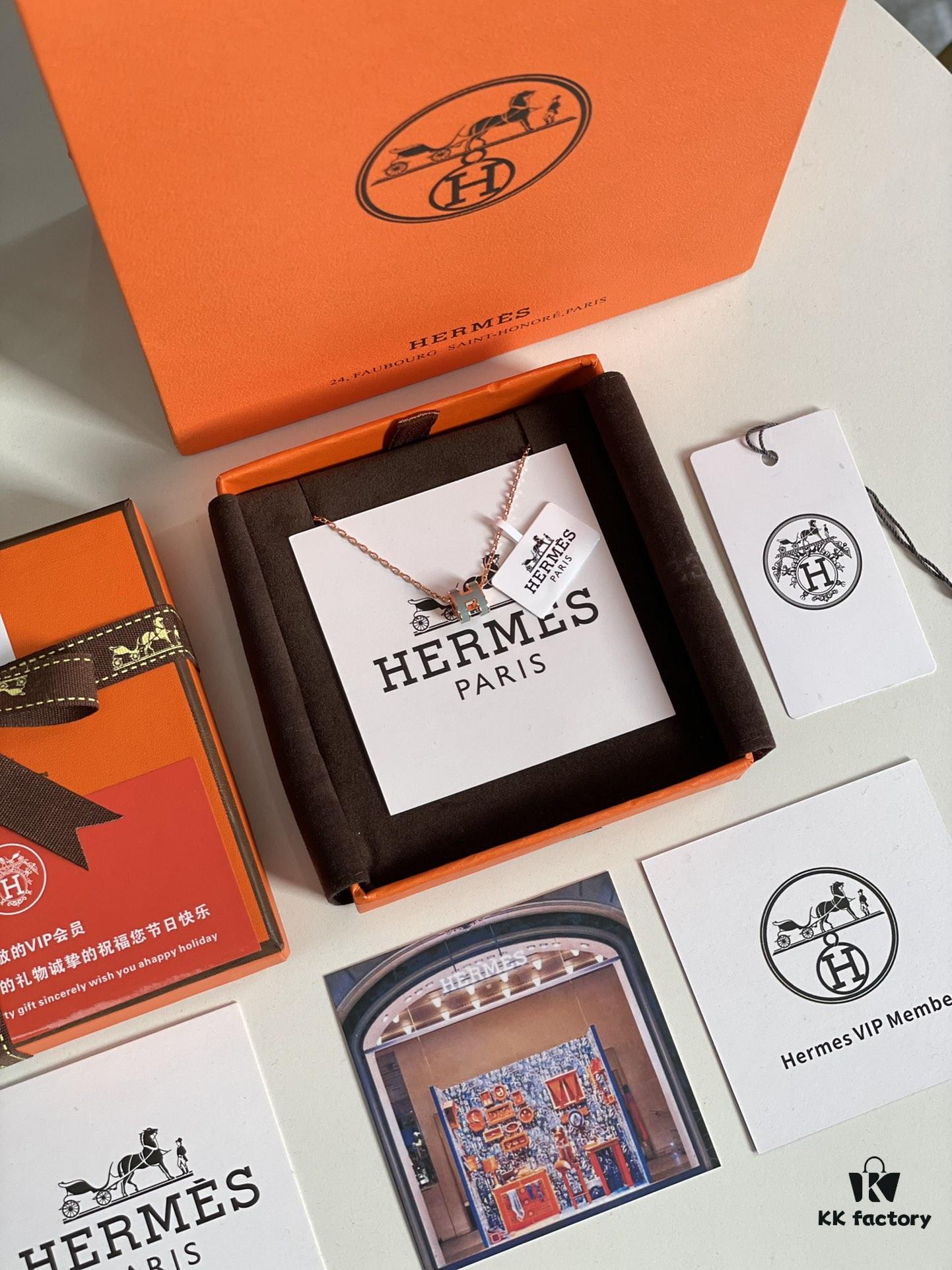 Hermes Overseas Points Member Gift | Pop H Collection ✨ Rose Gold Elephant Grey [Mini Size] | Classic H Lock, Timeless Design 🥰 | Clear Engraving on Bottom, Exquisite Craftsmanship | Includes Identity Strap, Points Card, Label, and Full Packaging