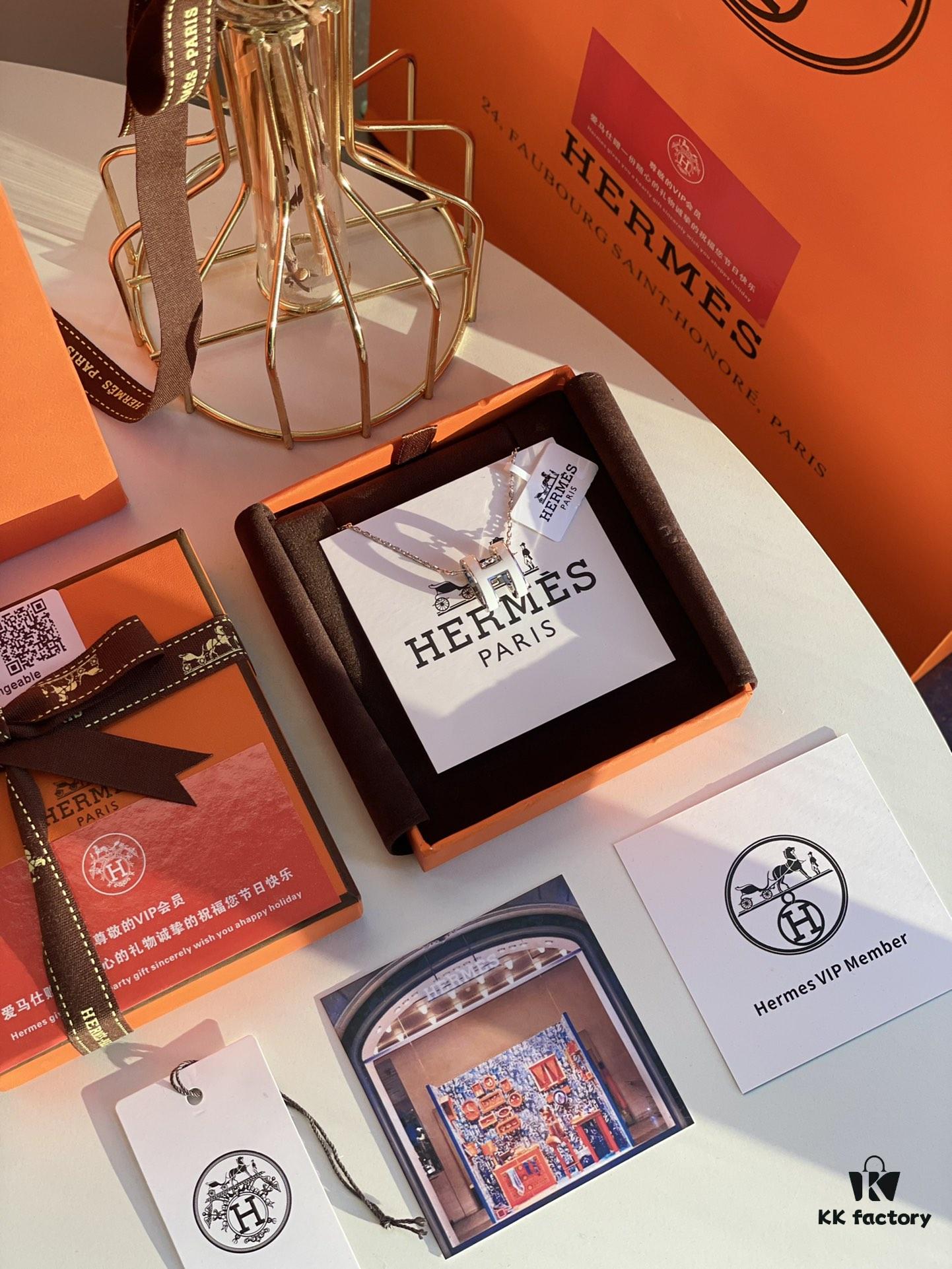 692fc9fc99f2d84055c891e2 Hermes Overseas Points Member Gift HERMES | Pop H Collection ✨ Classic H Buckle, Timeless Design 🥰 Clear Engraving at Bottom, Platinum Milkshake White, Identity Strap, Points Card, Tags, Full Packaging