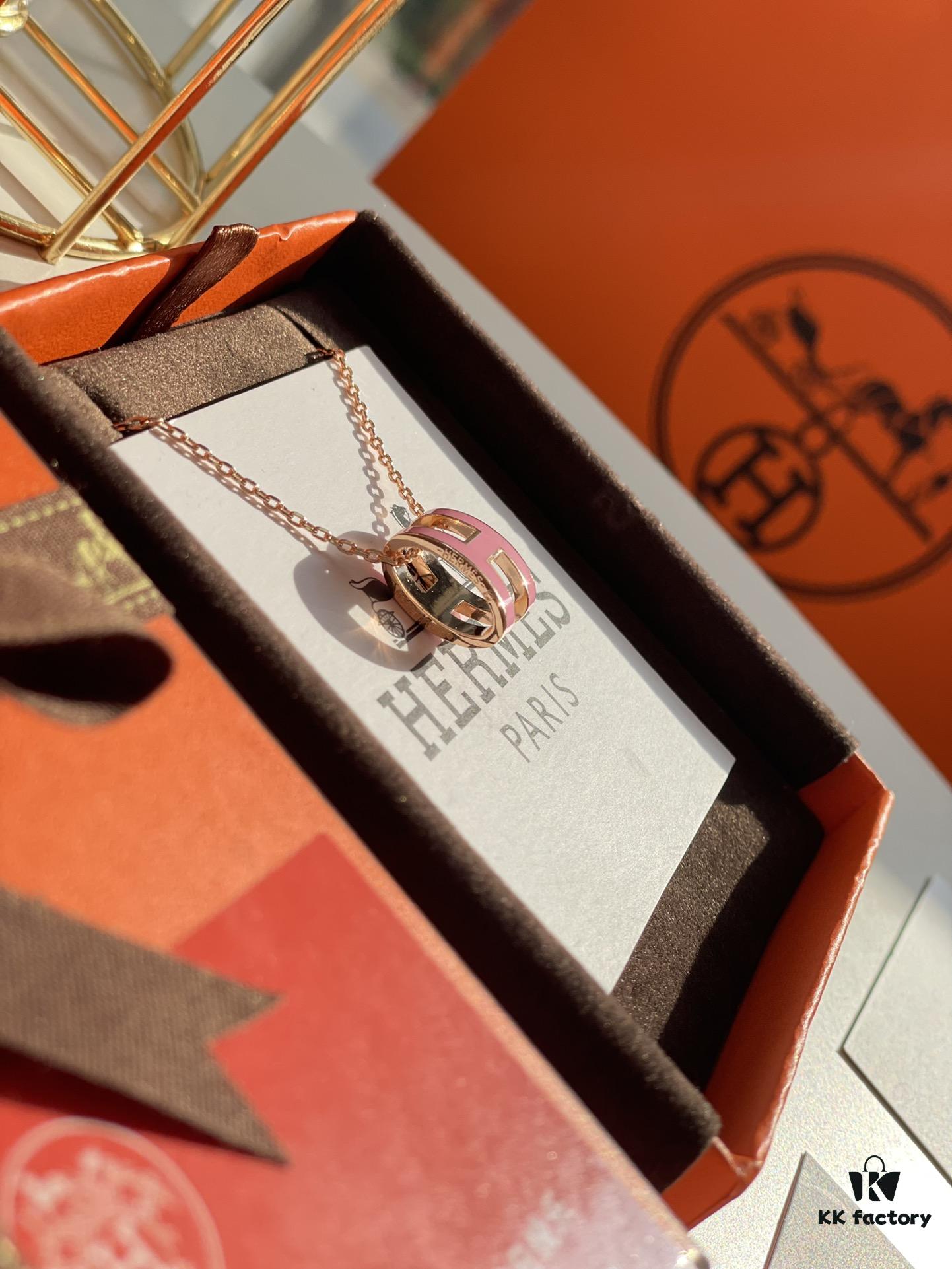 692fca0699f2d84055c891ec Hermes Overseas Points Member Gift HERMES | Pop H Collection ✨ Classic H Buckle, Timeless Design 🥰 Clear Engraving at Bottom, Rose Gold Pink Tone, Identity Strap, Points Card, Tags, Complete Packaging