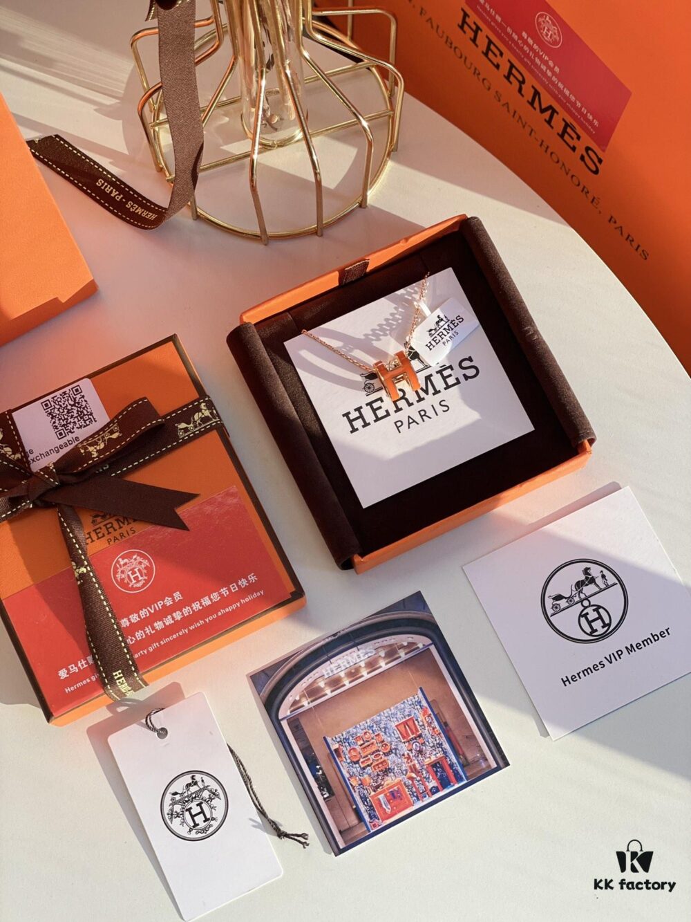 692fca1899f2d84055c89203 Hermes Overseas Points Member Gift