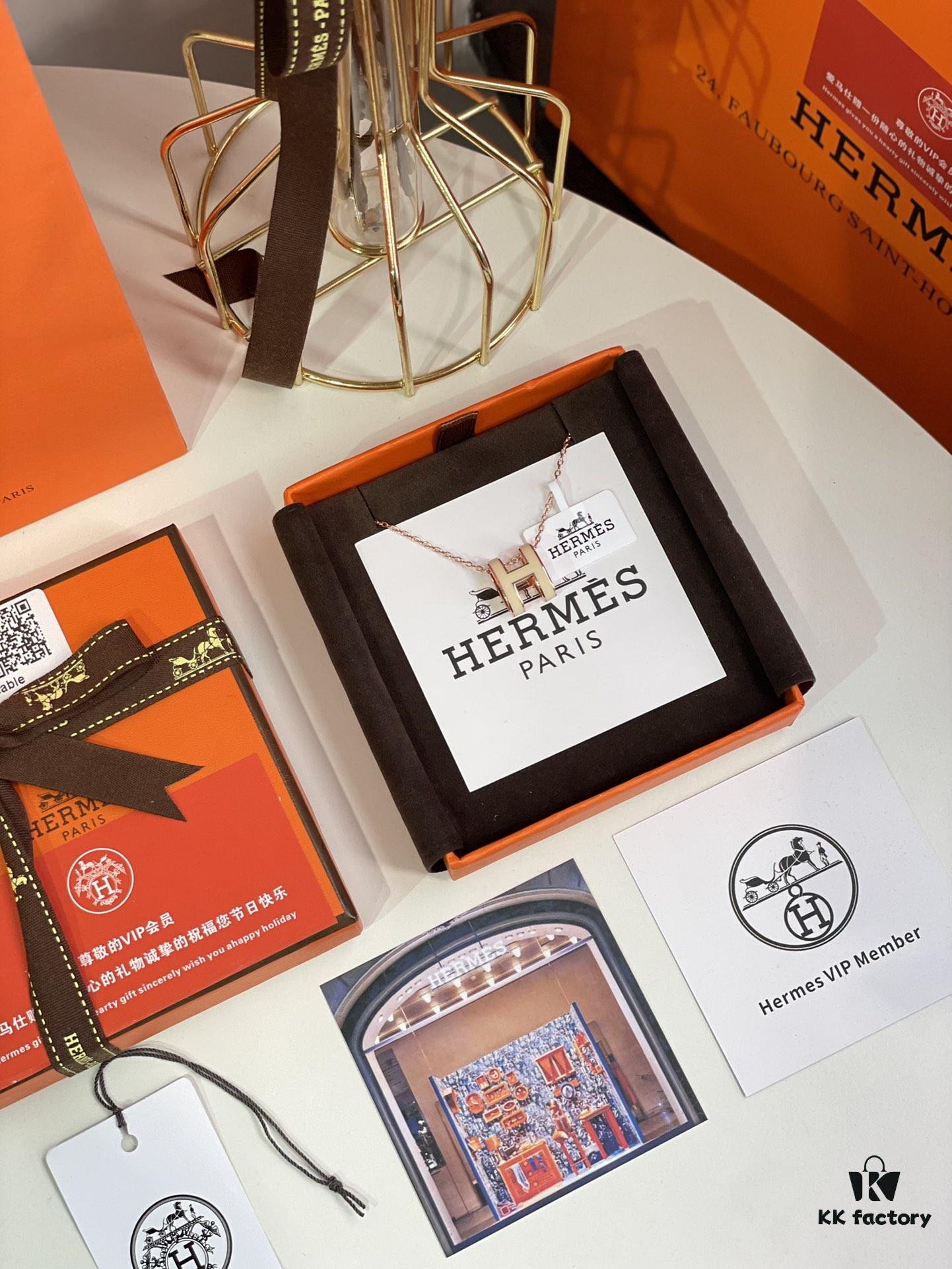 692fca1c99f2d84055c89208 Hermes Overseas Points Member Gift HERMES | Pop H Collection ✨ Classic H Buckle, Timeless Design 🥰 Clear Engraving at Bottom, Rose Gold Beige Color with Identity Strap, Points Card, Label, and Full Packaging