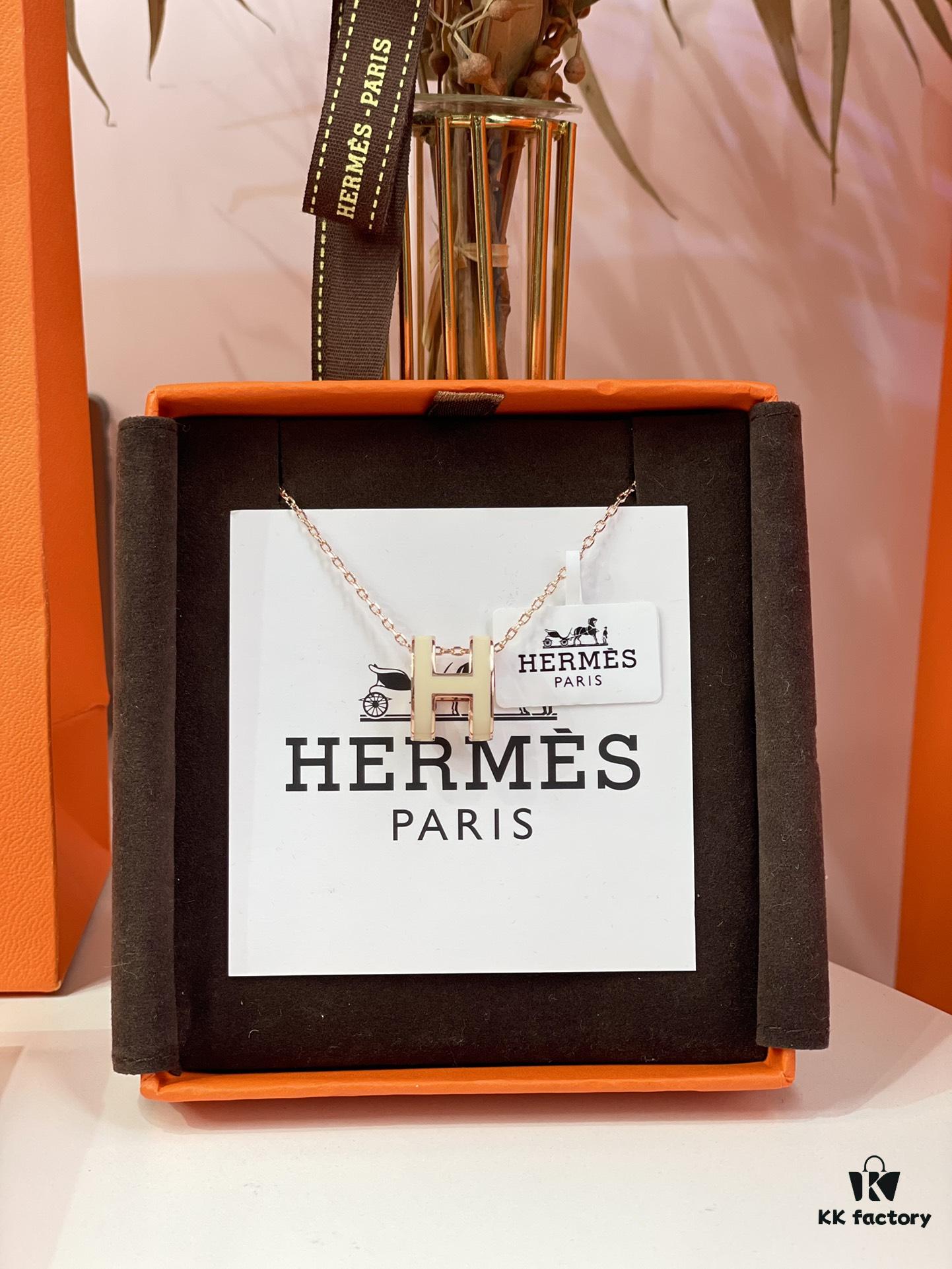 692fca1d99f2d84055c8920a Hermes Overseas Points Member Gift HERMES | Pop H Collection ✨ Classic H Buckle, Timeless Design 🥰 Clear Engraving at Bottom, Rose Gold Beige Color with Identity Strap, Points Card, Label, and Full Packaging