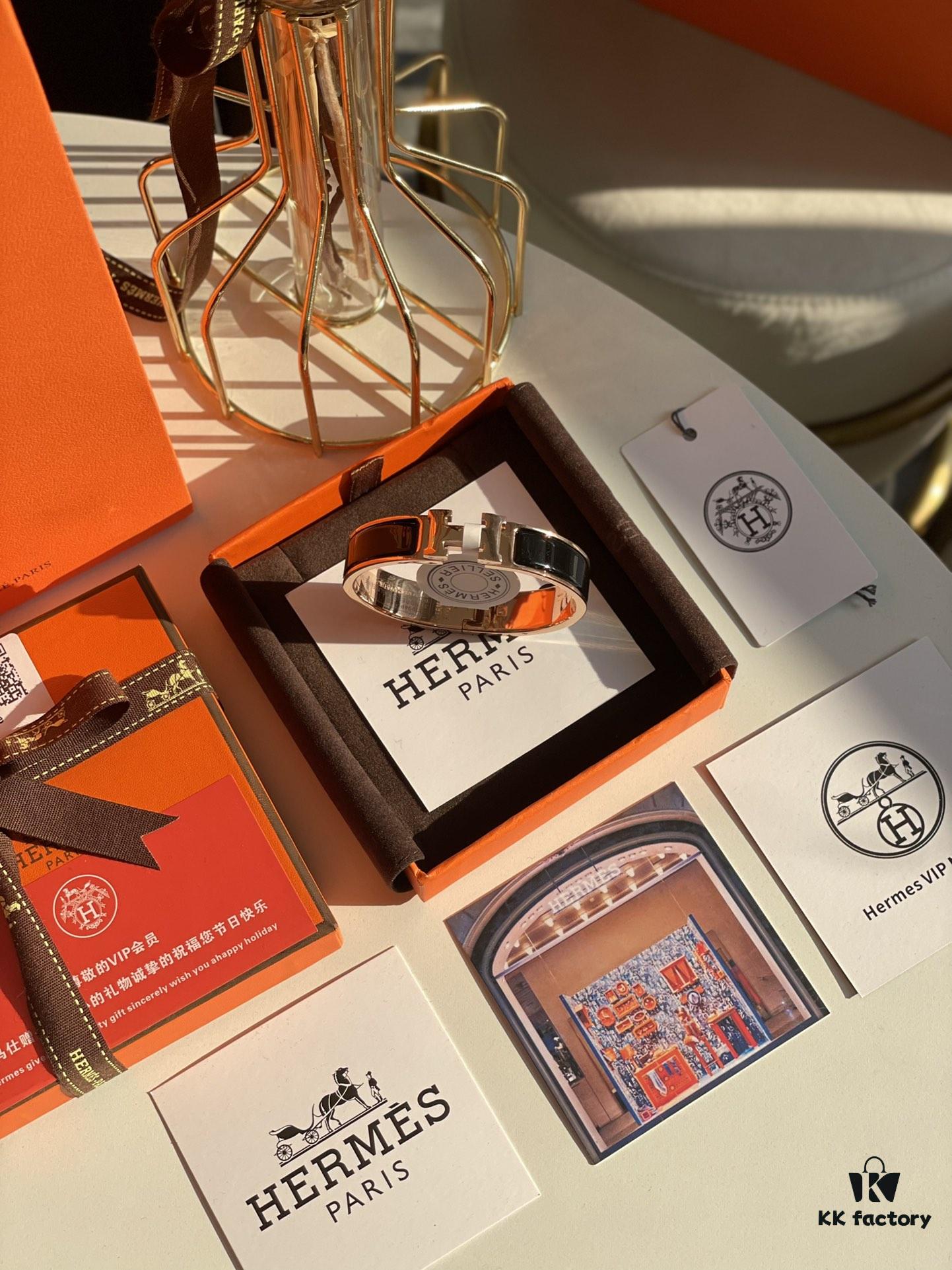 692fca2499f2d84055c89214 Hermes Overseas Points Member Gift HERMES | Pop H Collection ✨ Rose Gold Linglang Black Bracelet Classic H Clasp Timeless Design