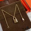 692fca4299f2d84055c89239 V Gold Thickened Version, Rose Gold. Premium Craftsmanship, Popular Style Among Influencers, Large H-Style Lock Necklace