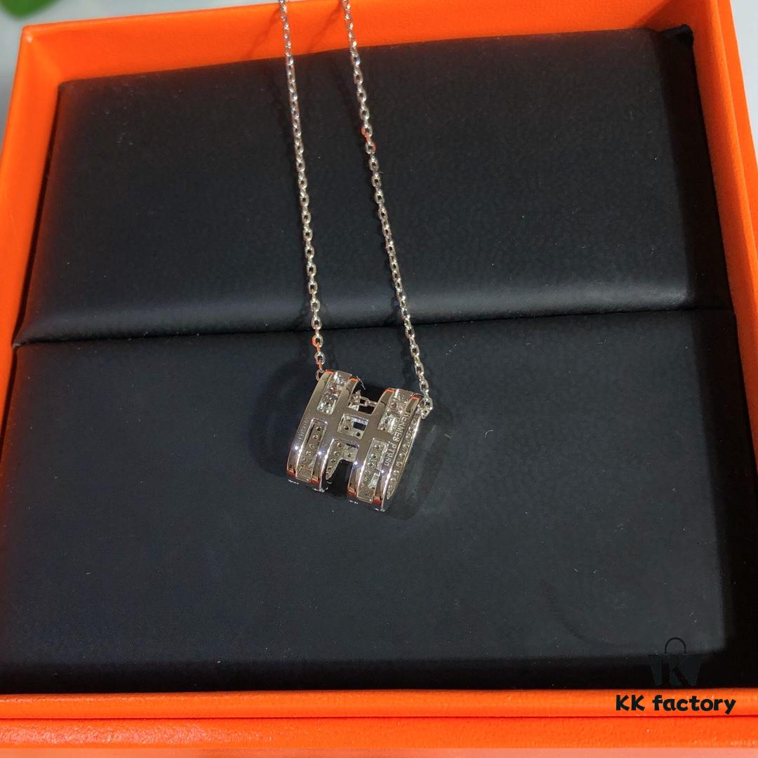 692fca4b99f2d84055c8924d New Advanced Precision Edition Hermes Popular H Logo Full Diamond Necklace, High-Carbon Diamonds, 925 Sterling Silver Gold Plated with K-Gold Texture