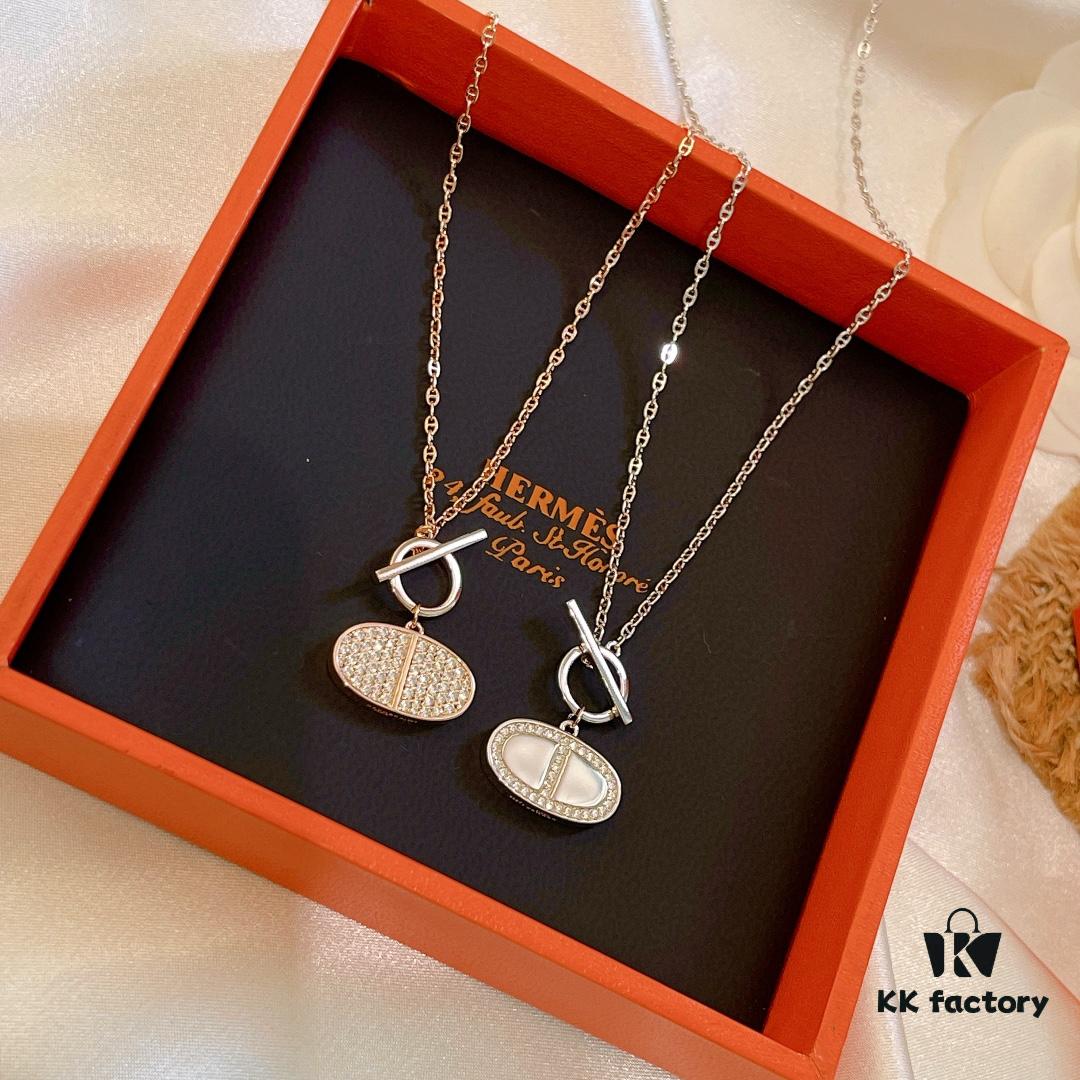 692fca8999f2d84055c892b2 Hermès 2021 New Arrival Popular Double-Sided Pig Nose Necklace 🐽 Platinum and Rose Gold Plated Couple Pendant Chain