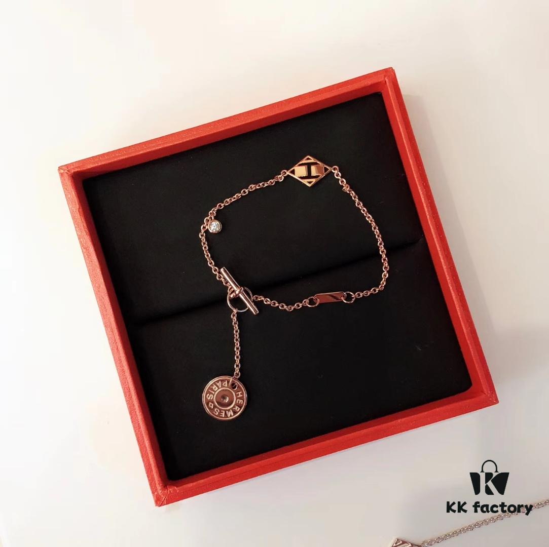 Hermes Diamond-Openwork H Bracelet, Extremely Versatile and Brightening with Minimalist Style