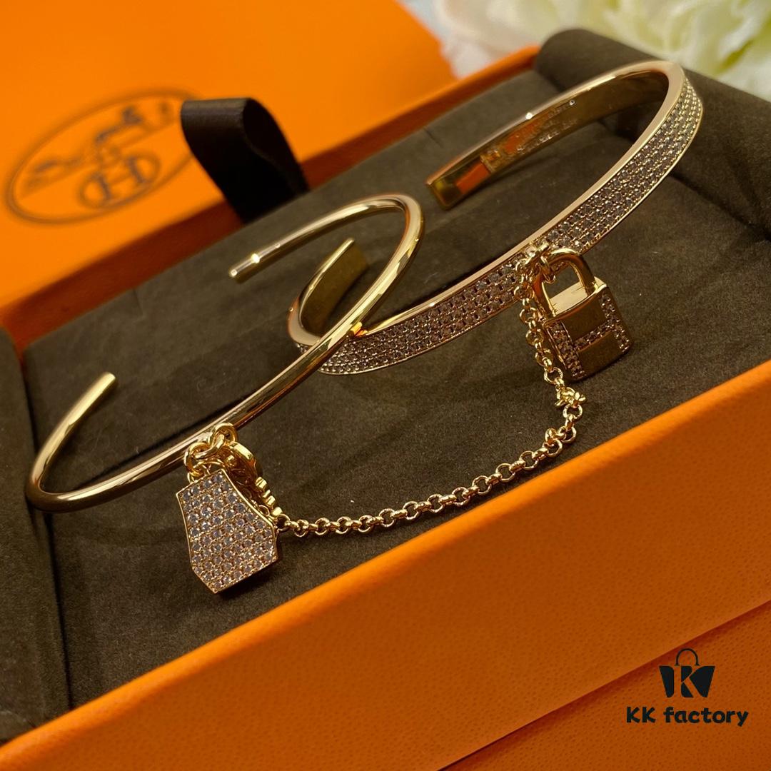 692fcaa299f2d84055c892dd V Gold Material Thickened Version, Rose Gold and White Gold Color, Premium Craftsmanship Edition, Hermes Two-in-One Lock Bracelet, High-Carbon Diamonds, 1:1 Super Precision