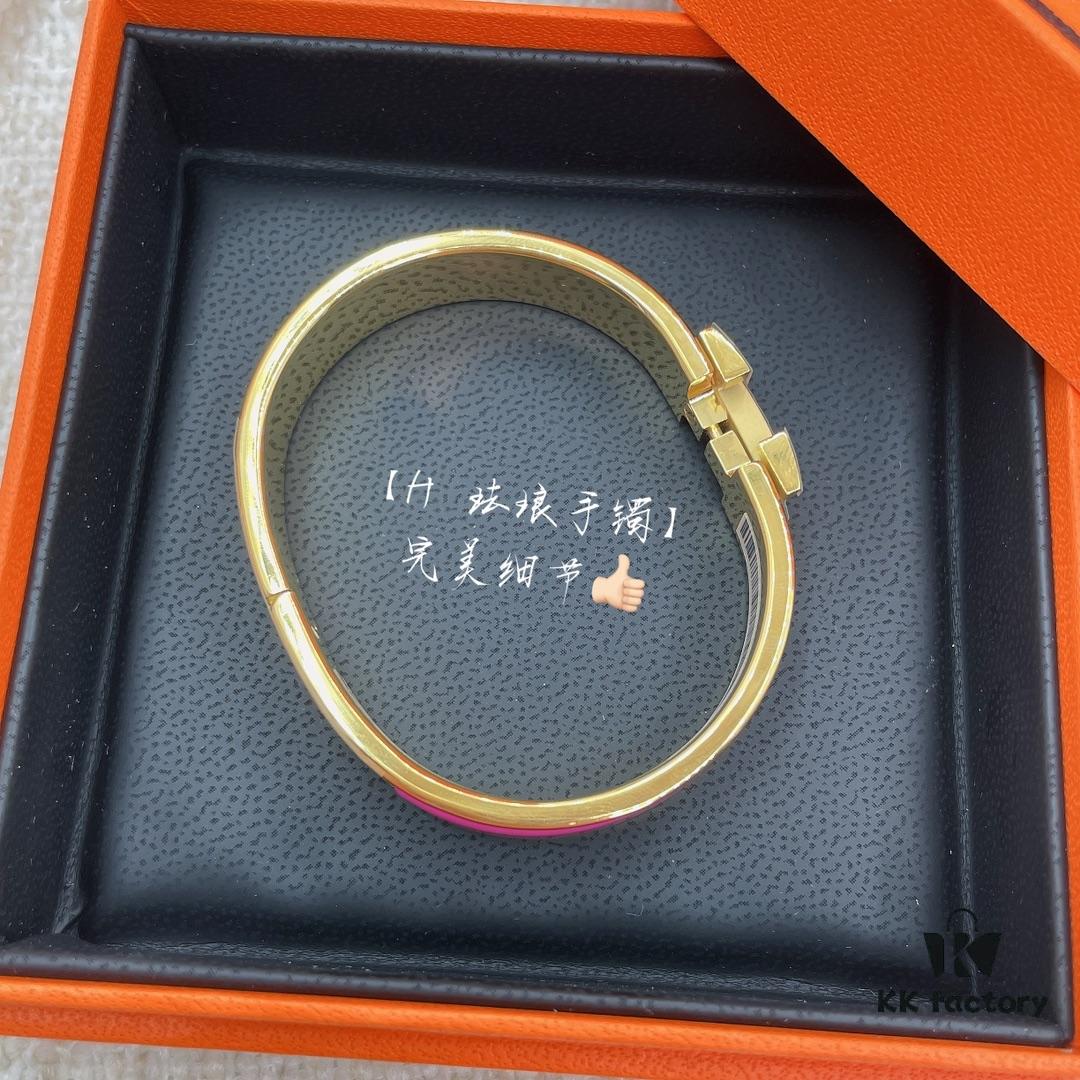 692fcaae99f2d84055c892fa Hermes High-Replica H Bracelet, A Timeless Classic