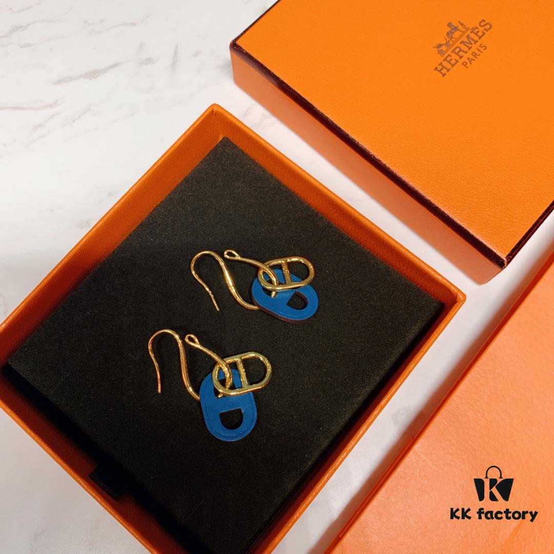 Hermes New Pig Nose O'maillon Series Earrings (Klein Blue/White/Orange/Khaki) Four Colors Available