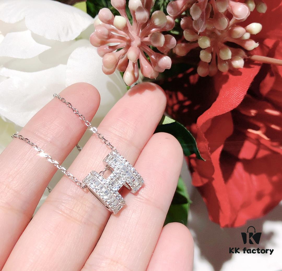692fcac499f2d84055c89326 Top-tier Hermes-inspired Diamond-Paved 'H' Necklace, 925 Sterling Silver with Precision CNC Craftsmanship and Exquisite Stone Inlay