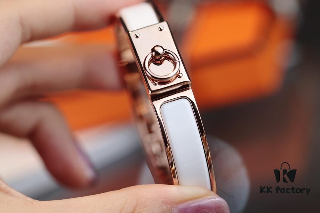 692fcae299f2d84055c8935e New Arrival Hermes-Inspired Enamel Bangle Bracelet with H Lock Clasp