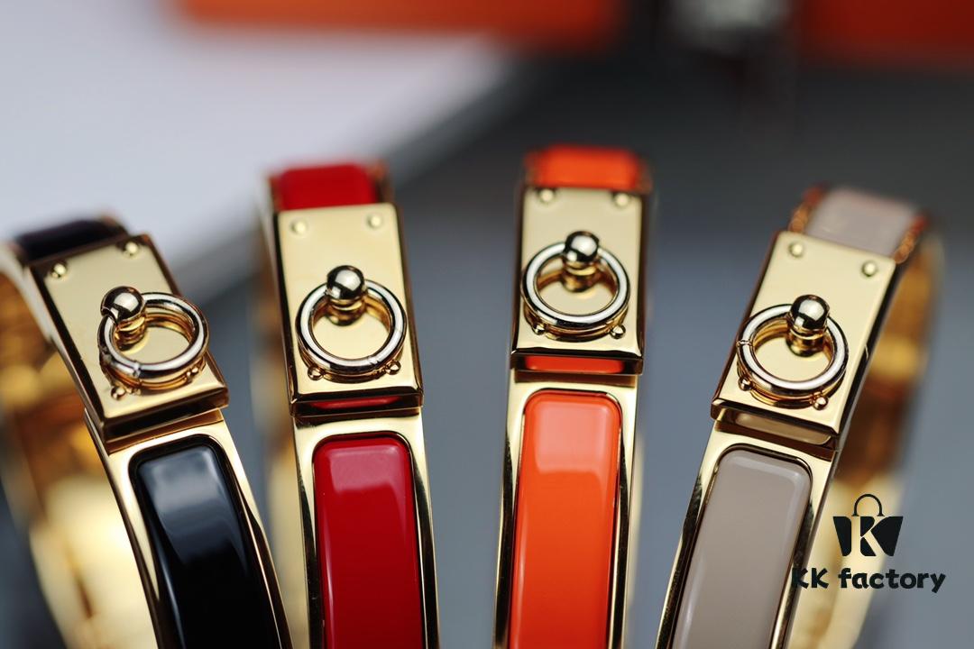 692fcae299f2d84055c8935f New Arrival Hermès-Inspired Clics Enamel Bracelet – H Lock & Ring Design, Genuine Enamel, 1-Micron Gold Plating, Lightweight at 36g