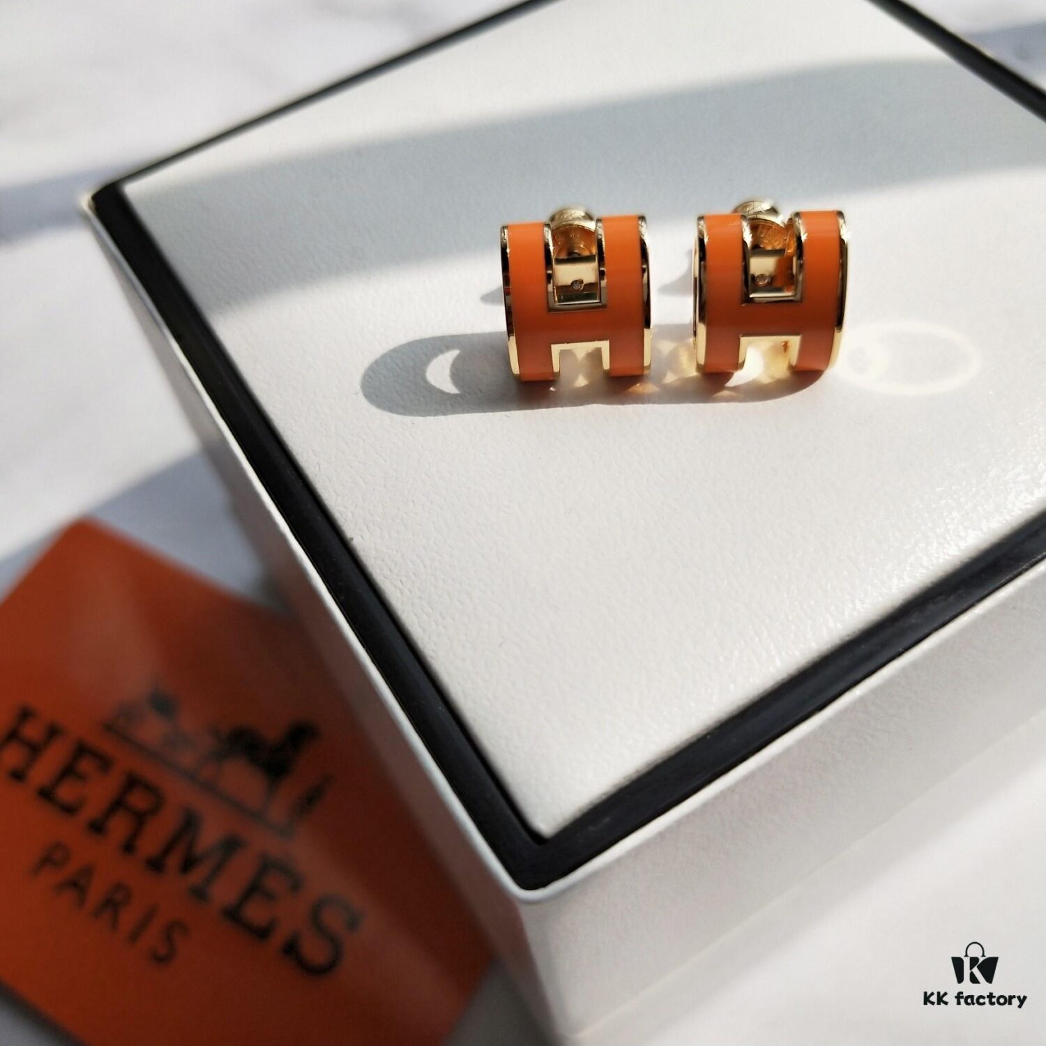 692fcb0099f2d84055c89391 Hermes Pop Platinum-Edged H Enamel Stud Earrings with Authenticity Mark on Back – Latest Classic Enamel Design, Real Photo Details