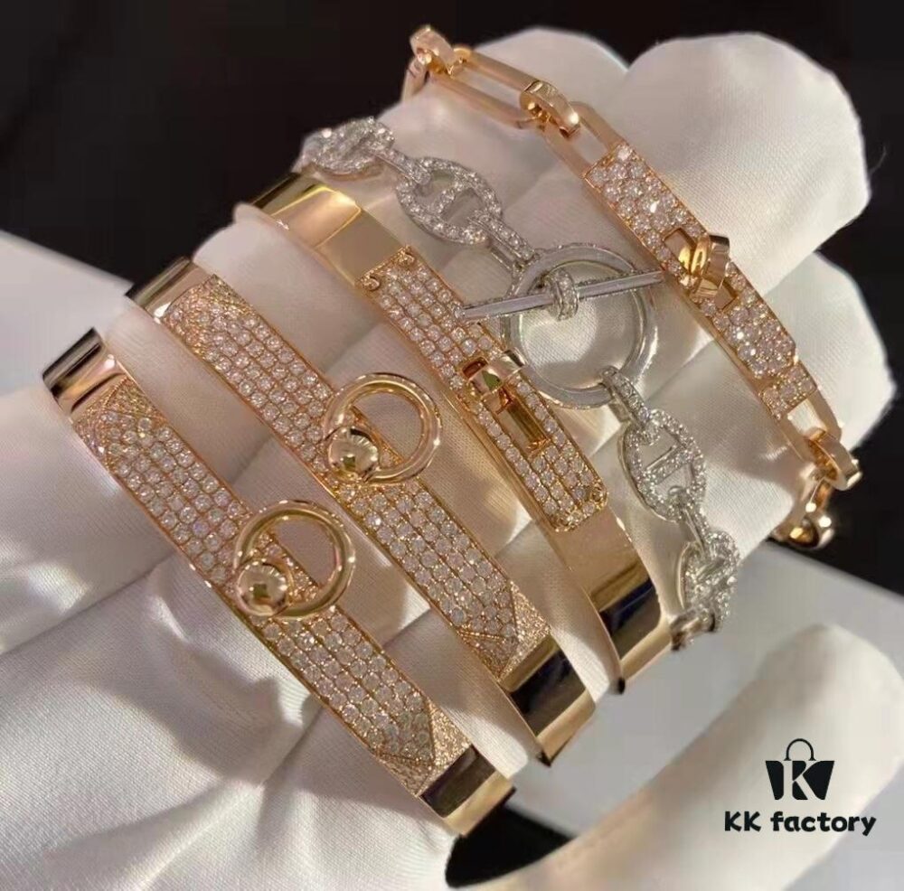 692fcb1299f2d84055c893b3 Hermes Bracelet, Porcelain Nose Bracelet Collection