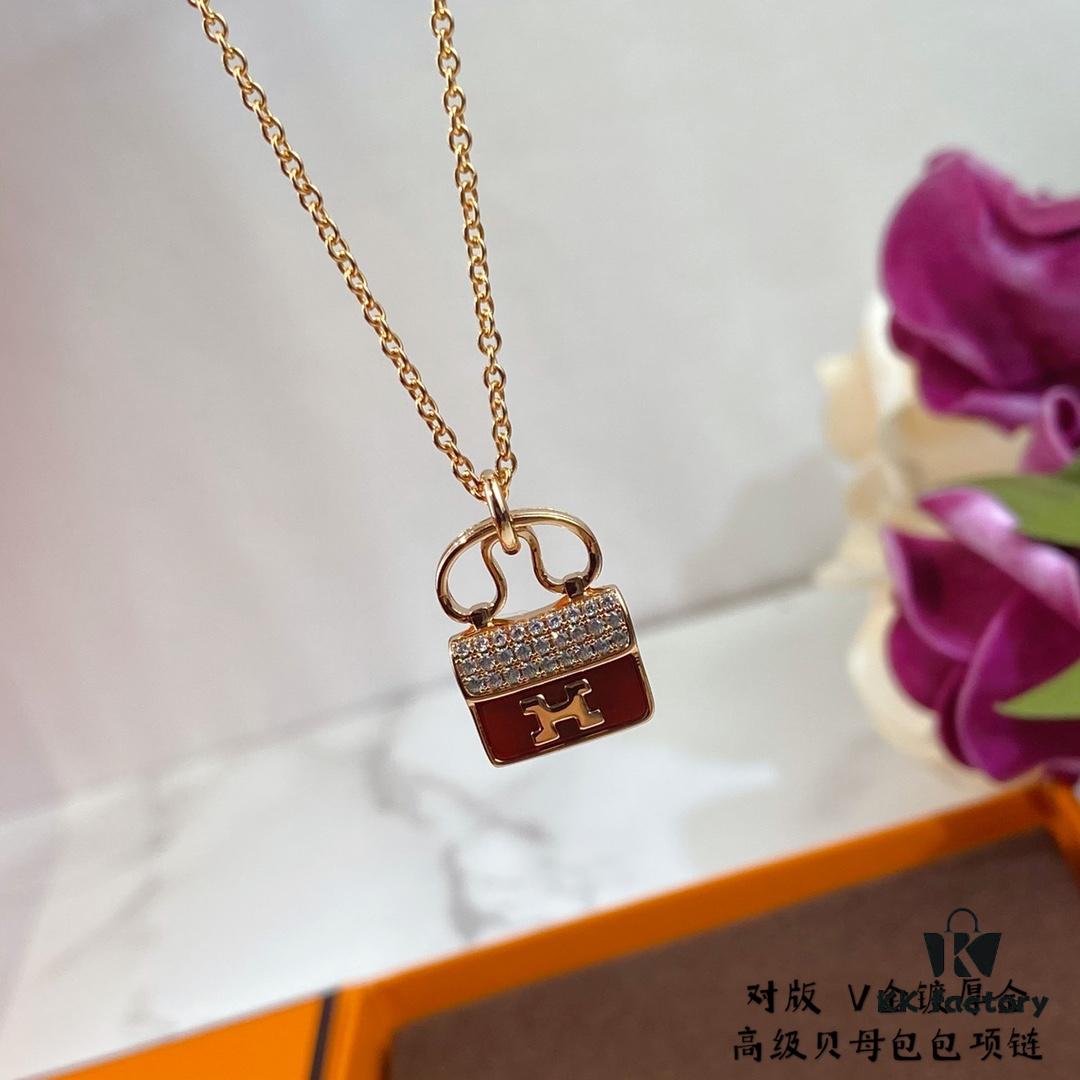 692fcb3299f2d84055c893f1 Hermes Original High-End Mother-of-Pearl Kelly Necklace, V-Gold Plated with Mimetic Gold, Most Authentic Version