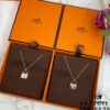 692fcb3399f2d84055c893f3 Hermes Original High-End Mother-of-Pearl Kelly Necklace, V-Gold Plated with Mimetic Gold, Most Authentic Version
