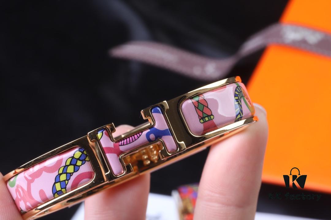 692fcb6499f2d84055c89451 H New Arrival Bracelet in Heart-Stealing Colors ❤️🧡💛💚💙💜