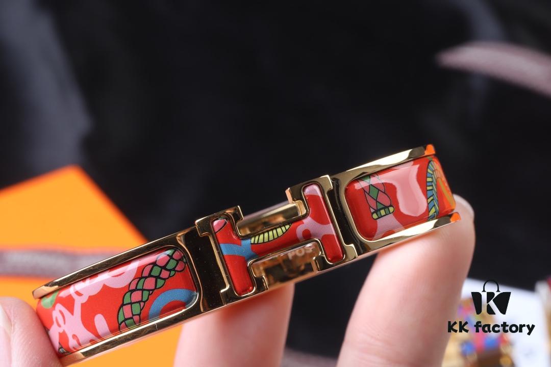 692fcb6499f2d84055c89452 H New Arrival Bracelet in Heart-Stealing Colors ❤️🧡💛💚💙💜