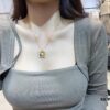 Hermes High-End Elegant Playing Card Pendant Necklace, Most Attractive Classic Design, Exquisite and Premium, Not Your Average Mass-Market Cheap Item, Ultimate in Style and Texture, Instantly Recognizable at First Glance
