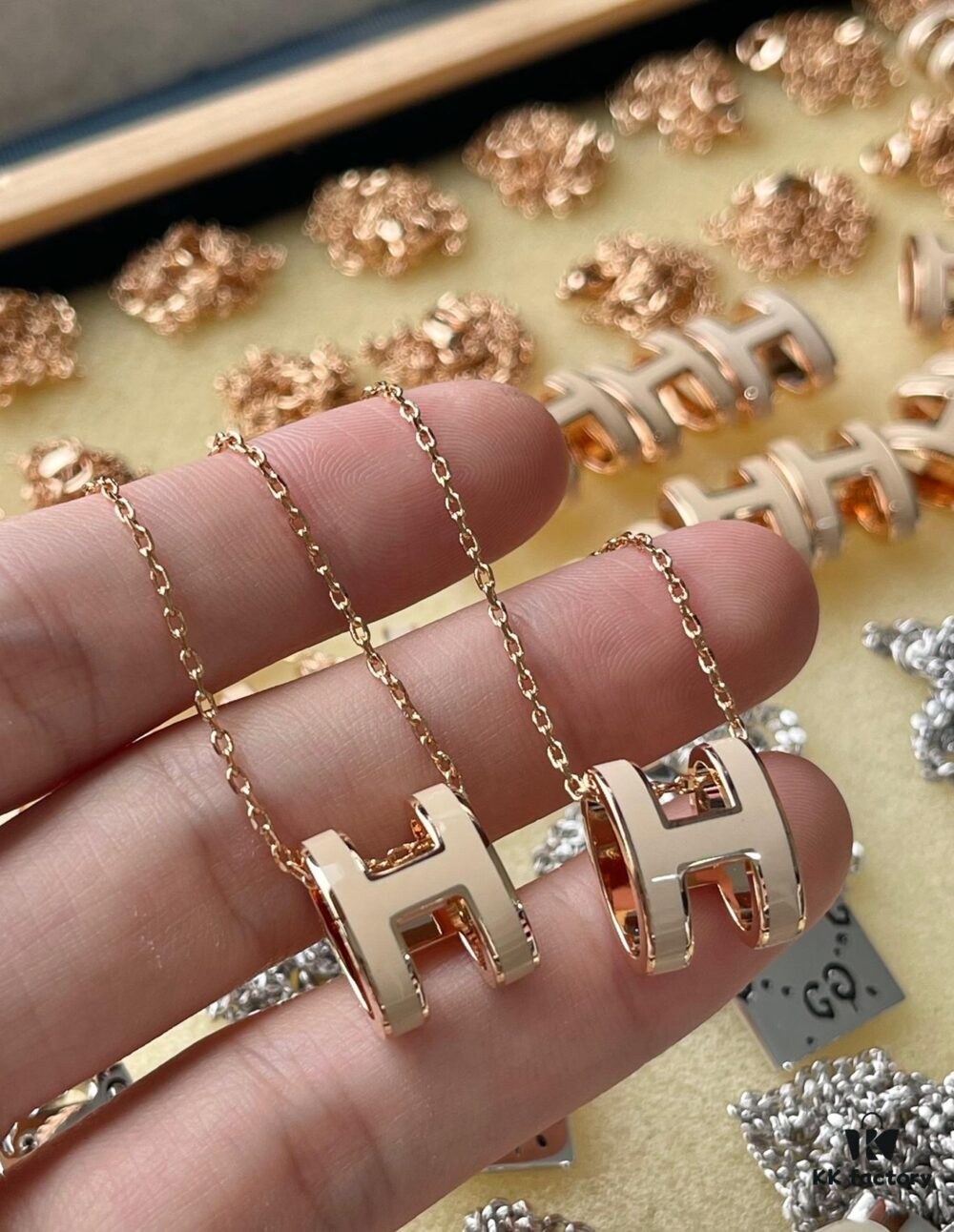 Hermès Tea Brown H Necklace