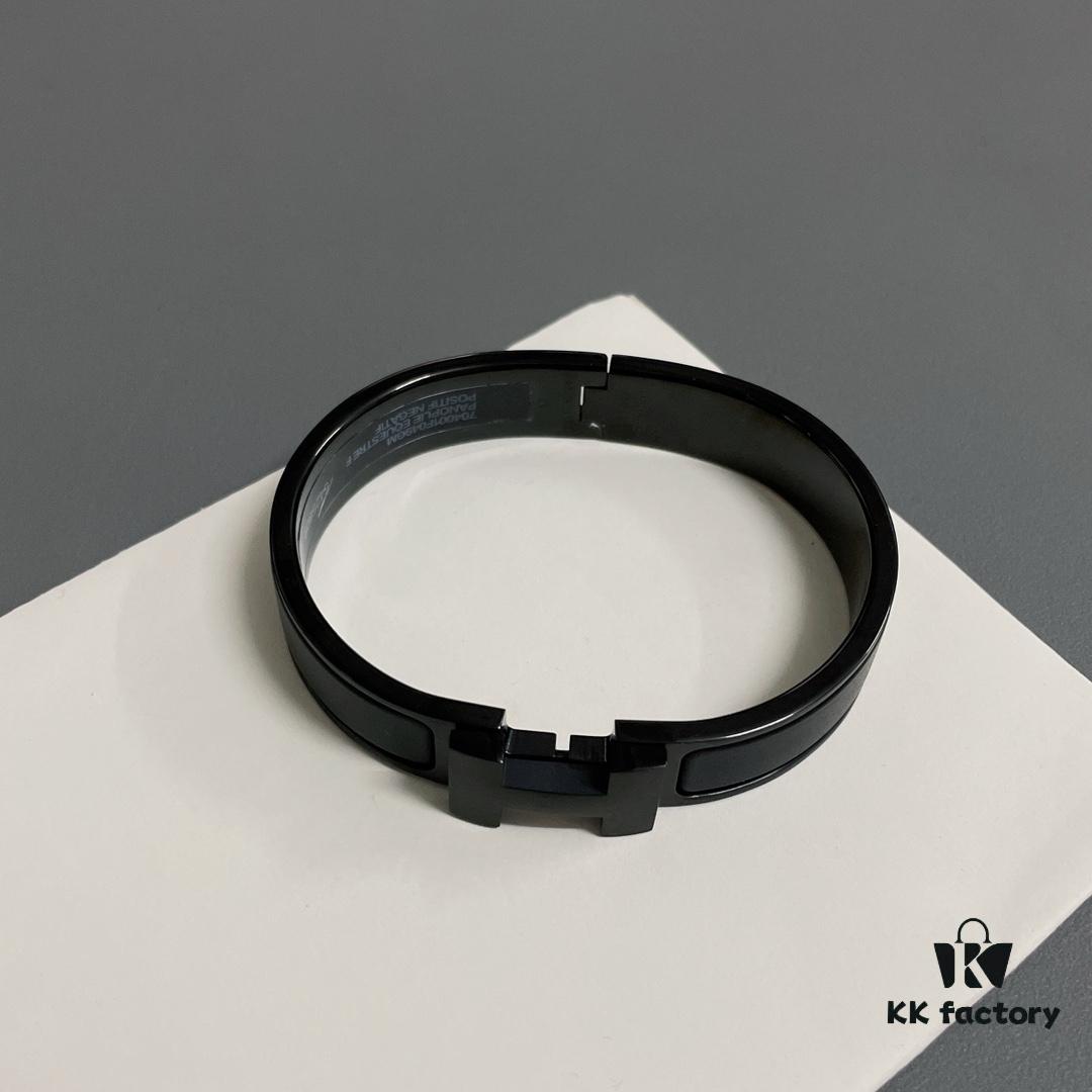692fcb9099f2d84055c8949f H Black Enamel Bracelet ❤️ Best Couple's Style, Sizes 17/19 Available ❤️ Z Enamel Craftsmanship, Brushed Metal Finish, Elegant and Stylish!