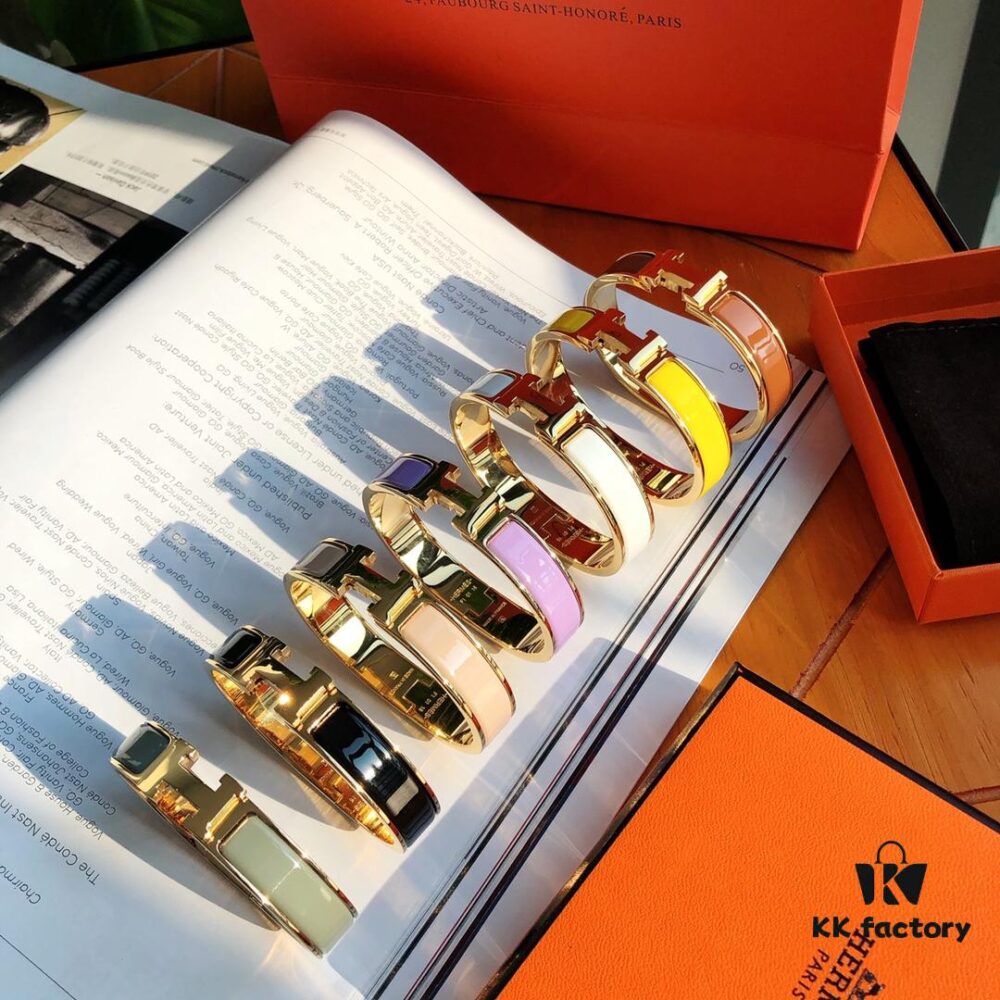 692fcbba99f2d84055c894f6 Exclusive Stock! New Color Release! Hermes Classic Enamel Cuff Bracelet, Lin Xintong & Jiang Xin's Same Style, Inspired by Andalusian Iron Balconies