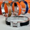 692fcbd599f2d84055c89526 Hermès New Arrival Bracelet, Authentic-Like Inner Circle Label Sticker, Proxy Purchase Version 😎 Herme*CLIC Enamel H Bracelet, Stylish and Versatile Look ❤ Perfect for Couples 👨🏻💏🌸
