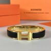 Hermes New Bracelet, Authentic Inner Circle Label Sticker, Proxy Purchase Version 😎 Herme*CLIC Enamel H Bracelet, Worn by Hermes ❤️ Extremely Versatile and Beautiful! Perfect for Couples, Men Size 19, Women Size 17 💌🌸 A Must-Have for True Hermes Fans, the Most Classic Among Numerous Hermes Bracelets, Featuring Smooth and Rich Enamel Craftsmanship, Full in Shape and Lustrous in Color ❤️❤️ Ideal as a Couple's Set, Only High-End Version Produced! Available in Size 17 and 19