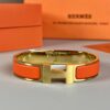 Hermes New Bracelet, Authentic Inner Circle Label Sticker, Proxy Purchase Version 😎 Herme*CLIC Enamel H Bracelet, Worn by Hermes ❤️ Extremely Versatile and Beautiful! Perfect for Couples, Men Size 19, Women Size 17 💌🌸 A Must-Have for True Hermes Fans, the Most Classic Among Numerous Hermes Bracelets, Featuring Smooth and Rich Enamel Craftsmanship, Full in Shape and Lustrous in Color ❤️❤️ Ideal as a Couple's Set, Only High-End Version Produced! Available in Size 17 and 19