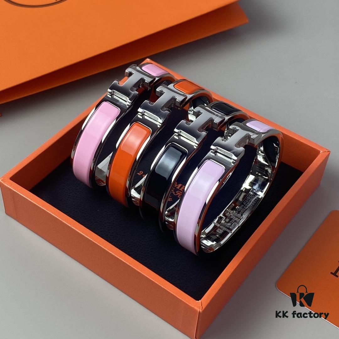 692fcbe299f2d84055c8953c Hermes New Enamel Bracelet