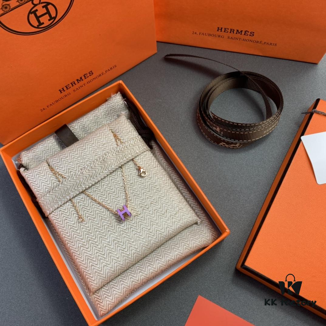 Hermes Small Necklace and Stud Earrings