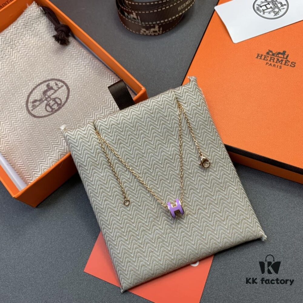 Hermes Small Necklace and Stud Earrings