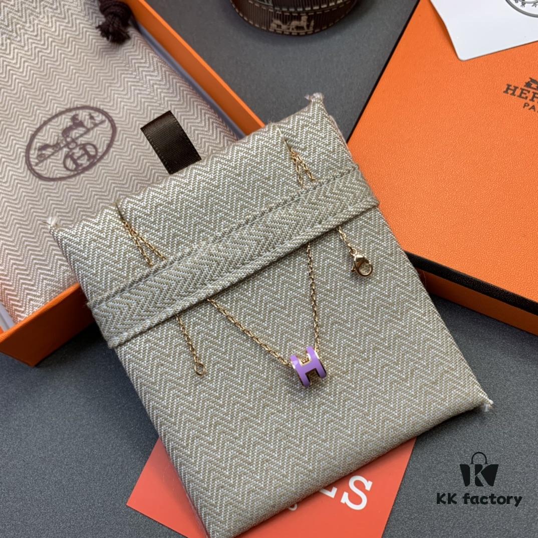 Hermes Small Necklace and Stud Earrings