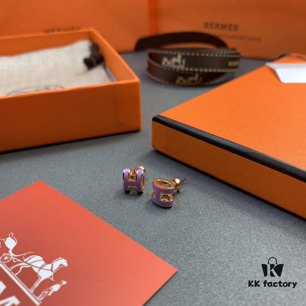 Hermes Small Necklace and Stud Earrings