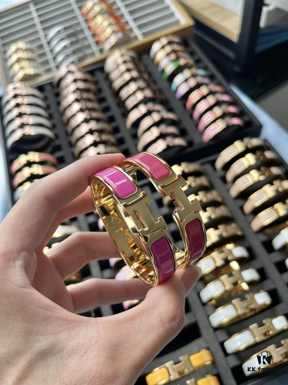 692fcc3999f2d84055c895ea Gold, Carmine, Purple Red