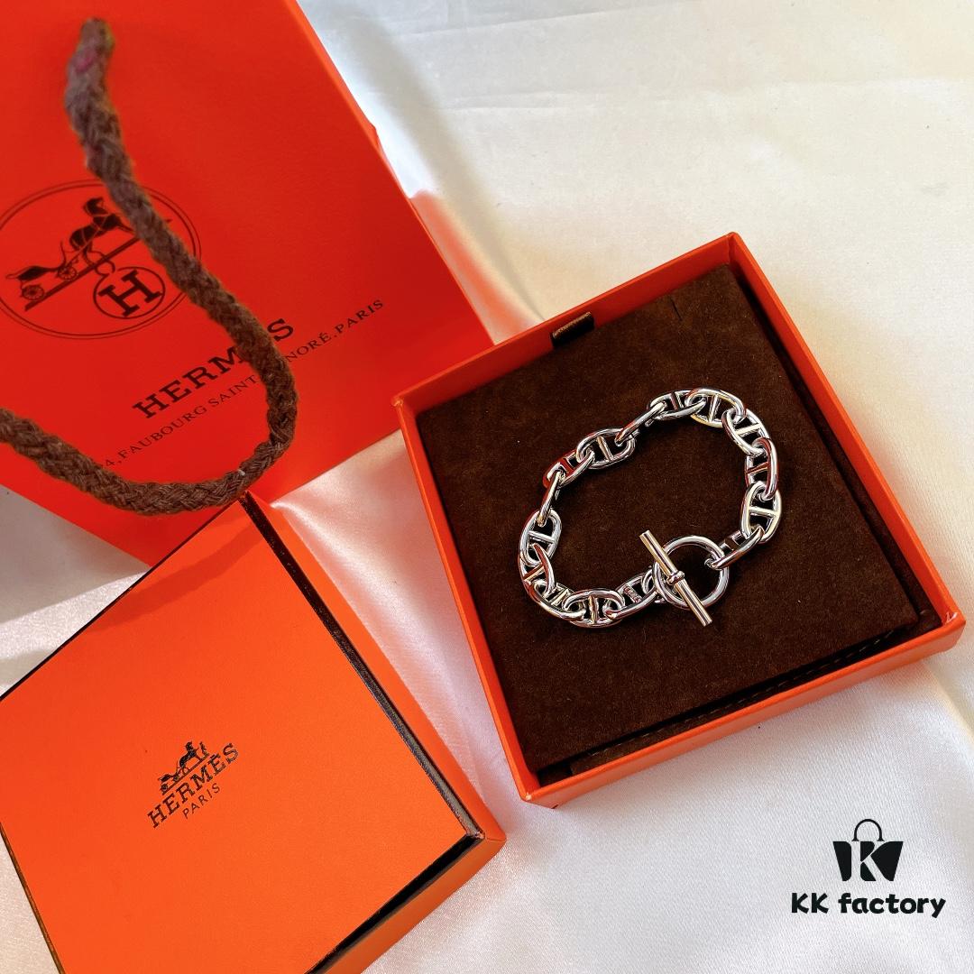 692fcc5c99f2d84055c89626 2021 Hermes New Arrival Pig Nose Bracelet, High-End Imported V Gold Plated Mijin, Full Name Influencer Style