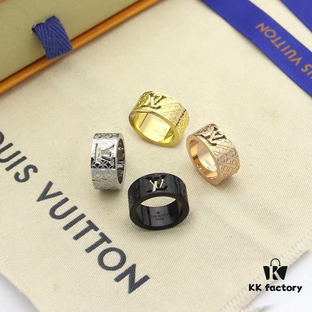 692fcc6299f2d84055c89635 LV Ring Luxury Black and White Bicolor Solid Gold Plated Never Fades Crown LV Louis Vuitton Letter Ring