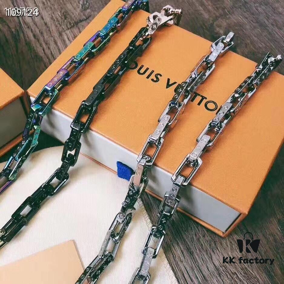 Louis Vuitton LV Monogram Tempered Silver Necklace