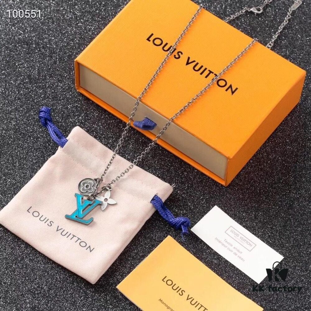 692fcc9799f2d84055c896a6 LV Turquoise Pendant Chain Necklace
