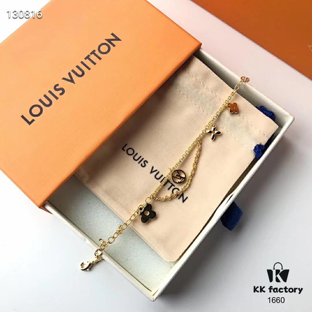 692fccc799f2d84055c89702 Trendy LV Irregular Flower Bracelet in Rose Gold, Thick Gold Plating, Elegant and Stylish, Adjustable Length
