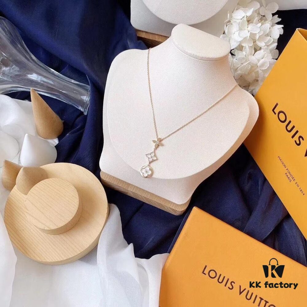 692fccdd99f2d84055c89732 LV Three-Flower Four-Leaf Clover Necklace ✨ Sterling Silver with Thick Gold Plating, Upgraded Craftsmanship, Inlaid with Natural White Mother-of-Pearl, Transparent Jelly-Like Texture