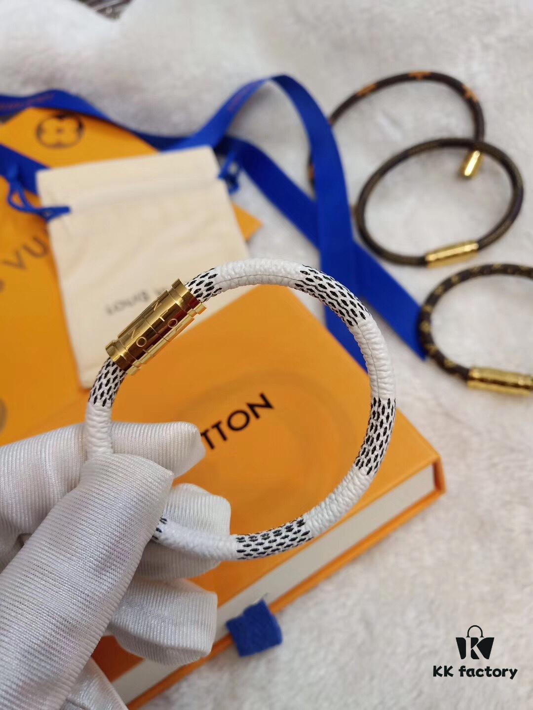692fccef99f2d84055c89759 Louis Vuitton LV Monogram Canvas Leather Strap Unisex Bracelet