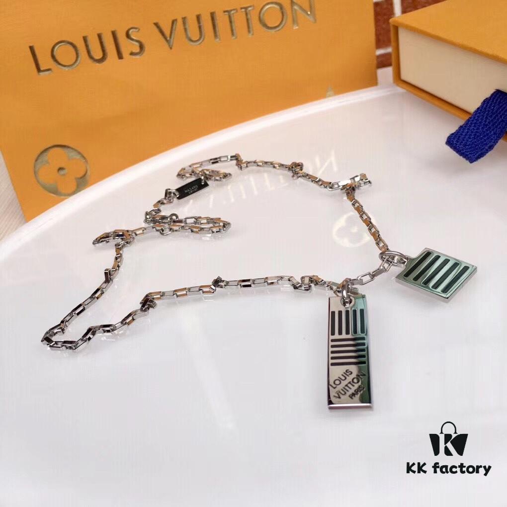 692fccf599f2d84055c89762 Louis Vuitton New Arrival Damier Black Necklace