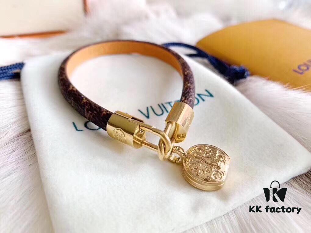 692fcd0699f2d84055c89784 Louis Vuitton LV Double-Layer Monogram Checkered Lock Bracelet