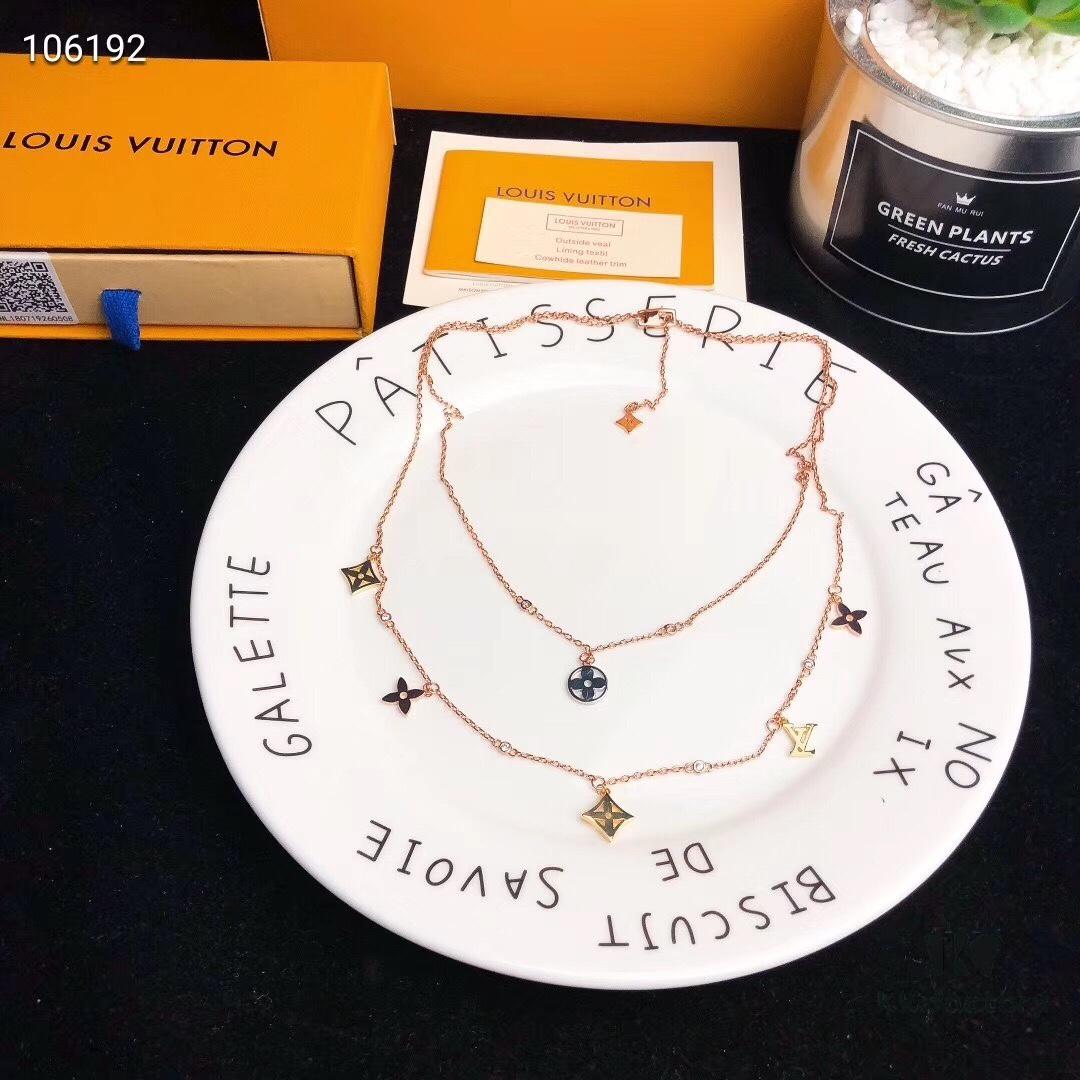692fcd2e99f2d84055c897df LV Necklace Cabinet Double-Layer Necklace Limited Edition