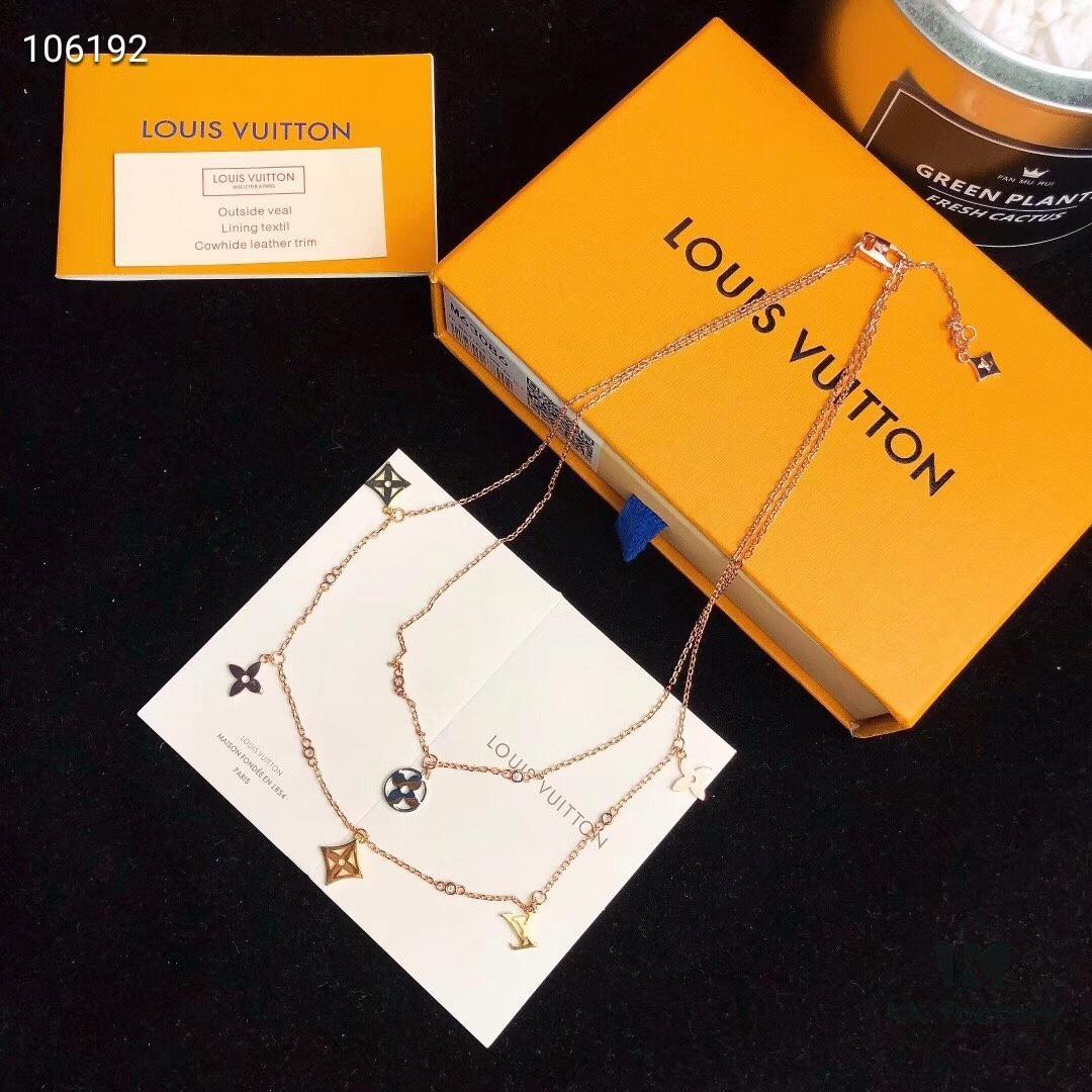 692fcd2f99f2d84055c897e0 LV Necklace Cabinet Double-Layer Necklace Limited Edition