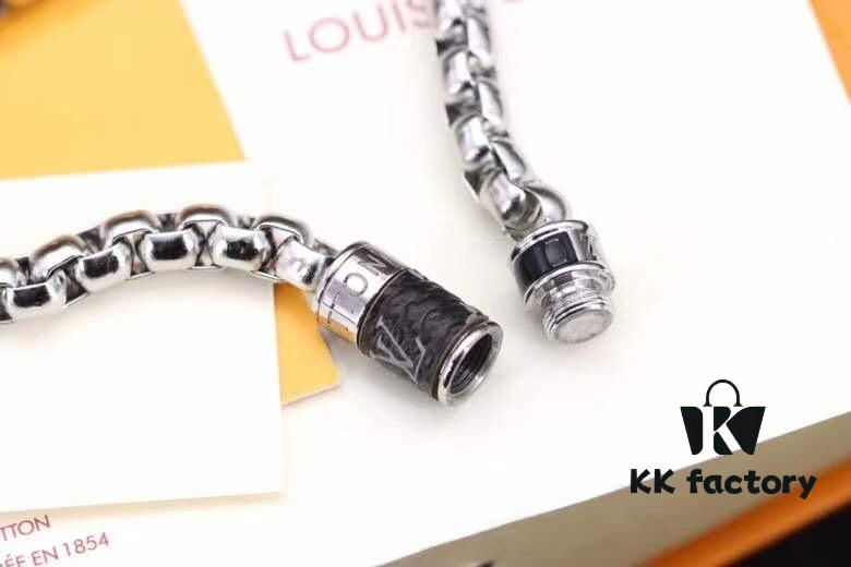 692fcd7499f2d84055c89857 New Arrival💗 Louis Vuitton Monogram Chain Men's Bracelet